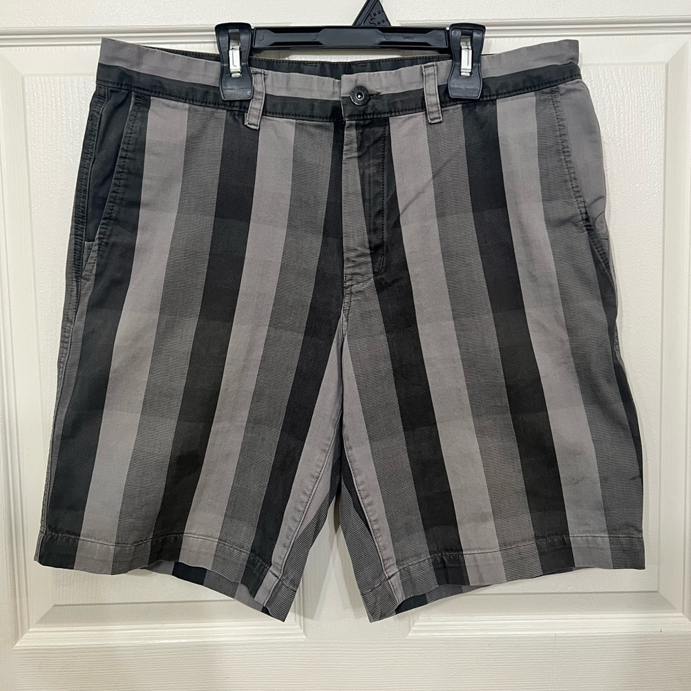 The North Face Gray and Black Flat Front Shorts